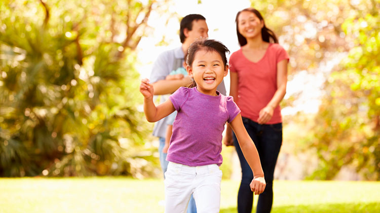 Dengan asuransi, Anda dapat hidup lebih tenang dalam menghadapi rintangan tak terduga